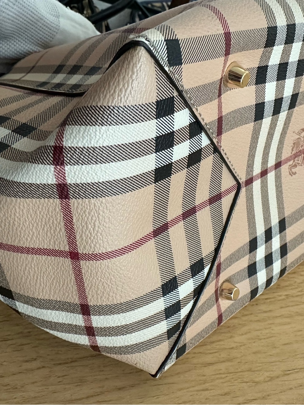 Burberry Tote Bag - Picture 14 of 15